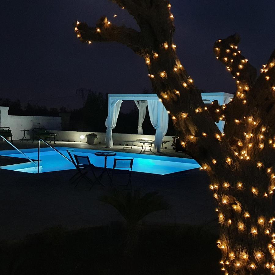La Dimora Dei Conti Bed & Breakfast Collemeto Luaran gambar